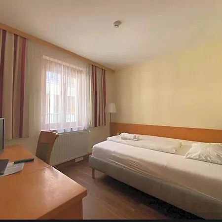 Hotel Gesundheits-&wellness Oberzeiring
